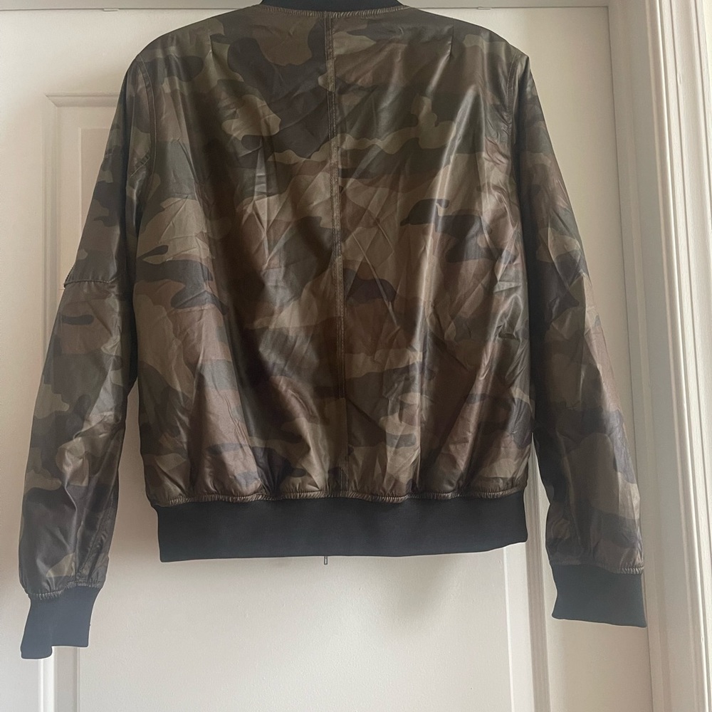 Bomber jacket - Picture 7 of 9
